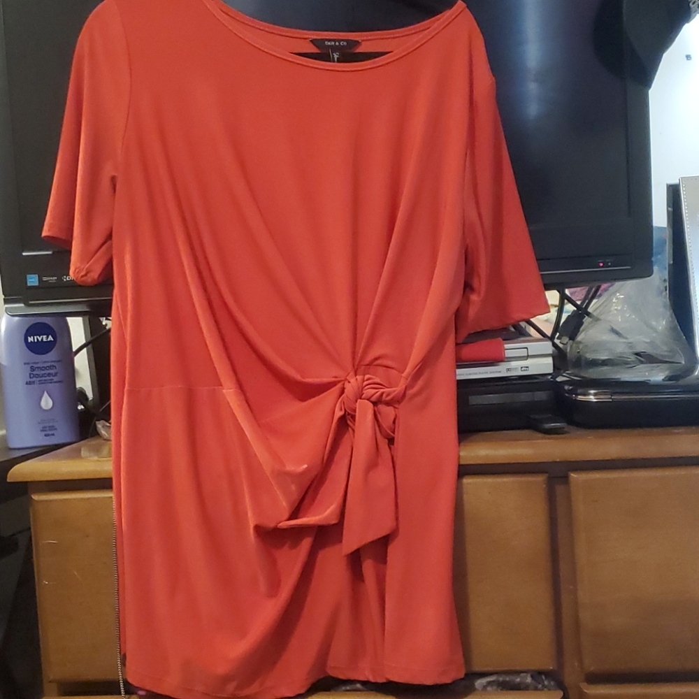 🔴Coral blouse with tie in front
